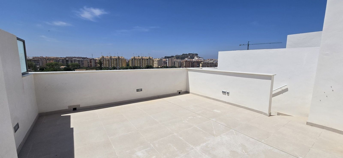 ShowFeedImage Apartment – Top Floor Apartment in Denia