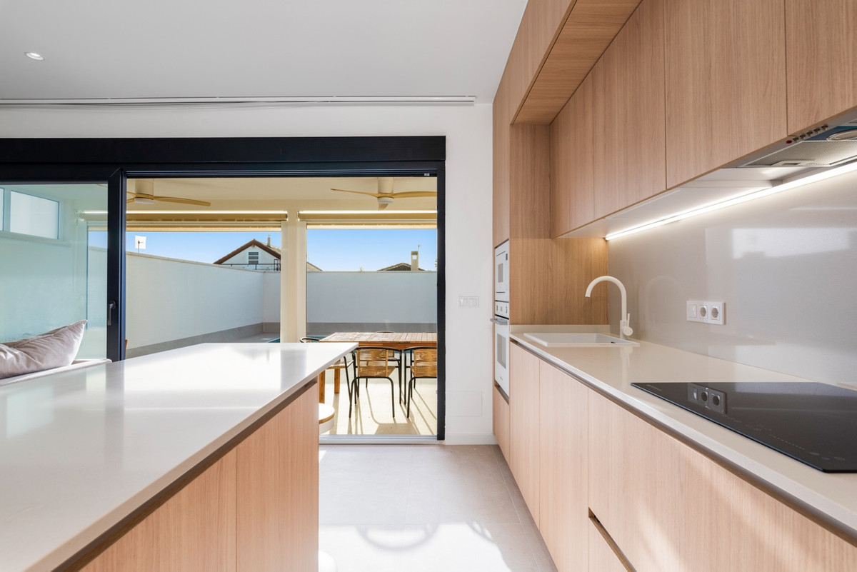 ShowFeedImage House – Detached Villa in Torrevieja