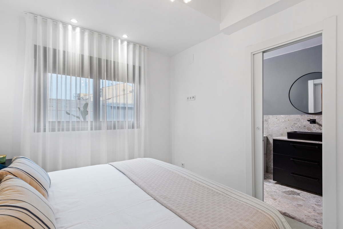 ShowFeedImage House – Detached Villa in Torrevieja