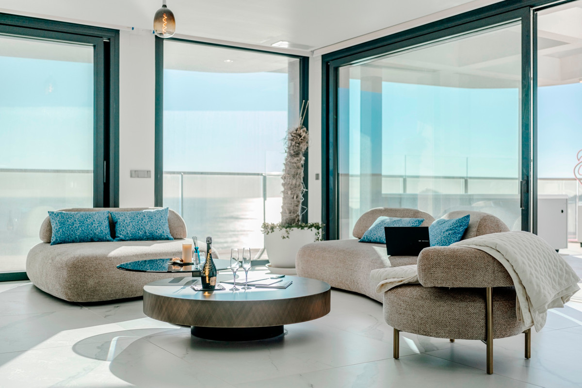 ShowFeedImage Apartment – Middle Floor Apartment in Benidorm