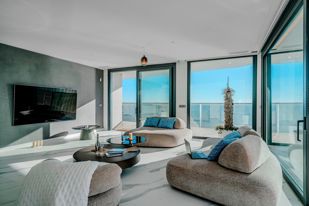 ShowFeedImage Apartment – Middle Floor Apartment in Benidorm