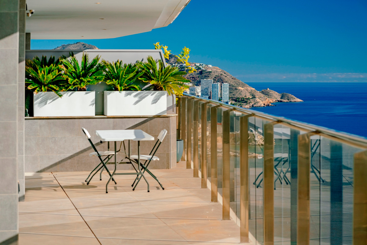 ShowFeedImage Apartment – Middle Floor Apartment in Benidorm