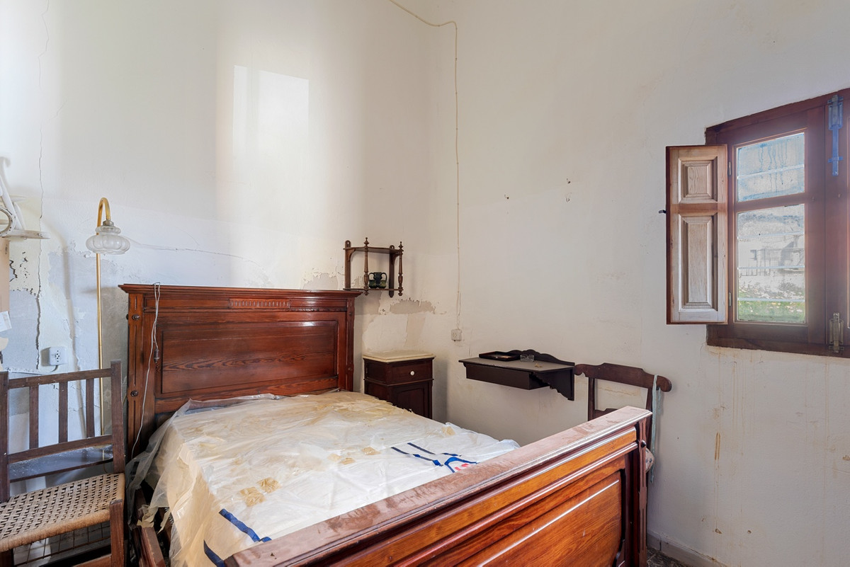 ShowFeedImage House – Finca – Cortijo in Orihuela