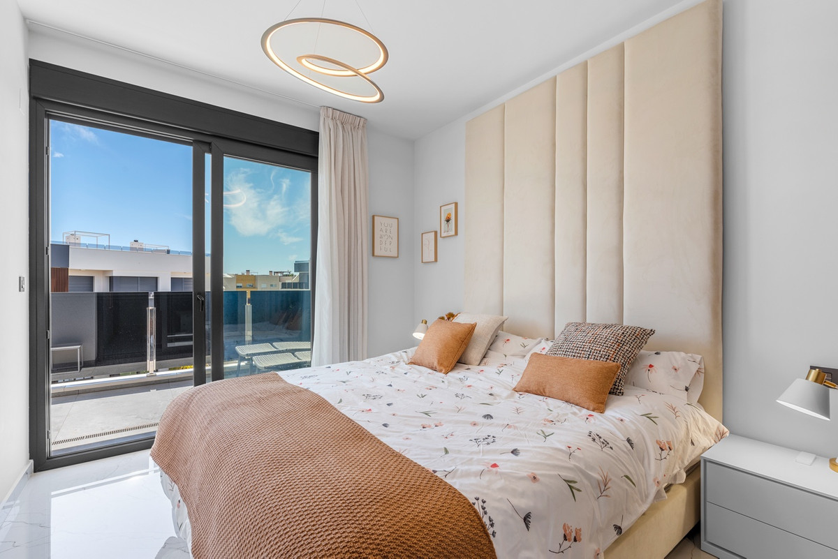 ShowFeedImage Apartment – Penthouse in Orihuela
