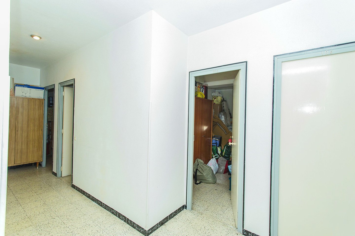 ShowFeedImage Apartment – Middle Floor Apartment in Guardamar del Segura