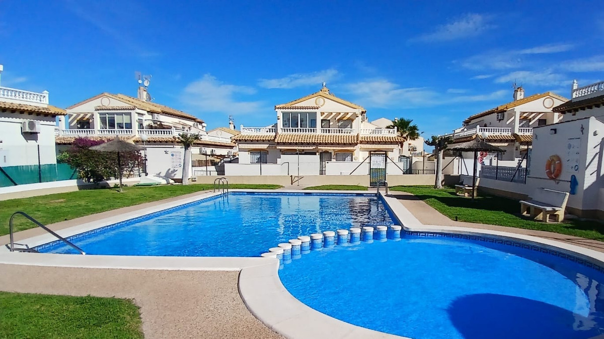 House – Townhouse in Orihuela