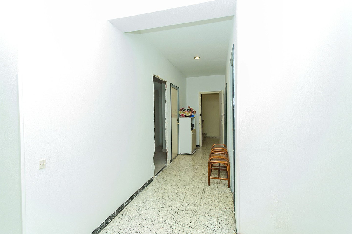 ShowFeedImage Apartment – Middle Floor Apartment in Guardamar del Segura