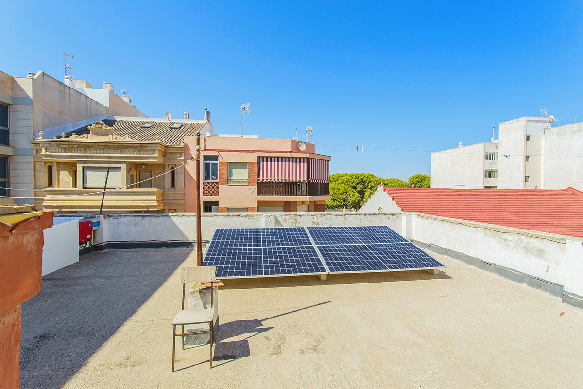 ShowFeedImage Apartment – Middle Floor Apartment in Guardamar del Segura