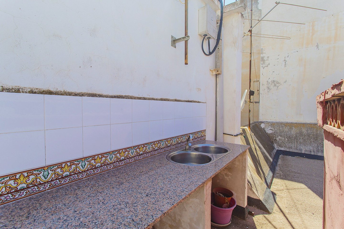 ShowFeedImage Apartment – Middle Floor Apartment in Guardamar del Segura