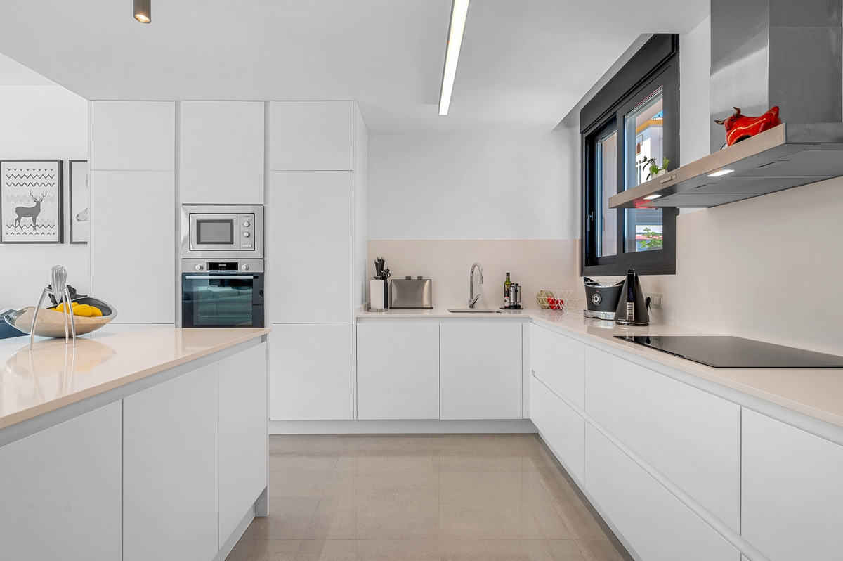 ShowFeedImage House – Detached Villa in Guardamar del Segura