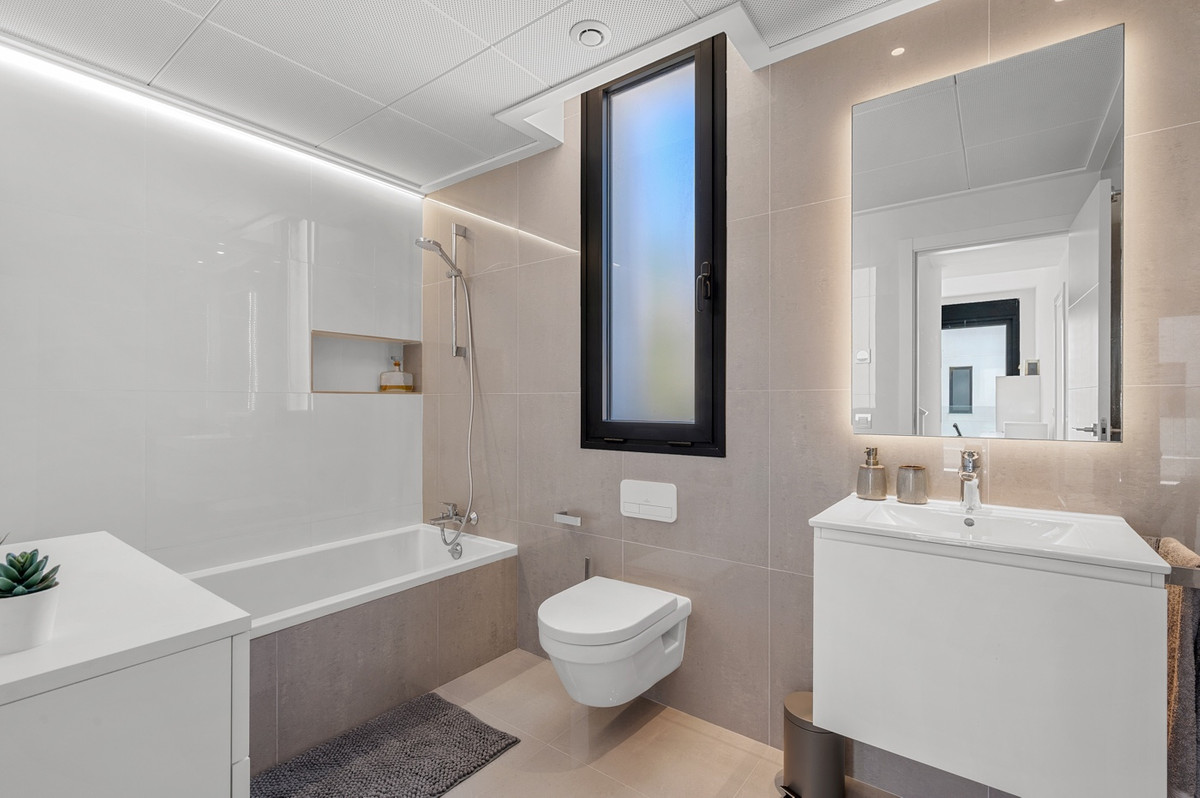 ShowFeedImage House – Detached Villa in Guardamar del Segura