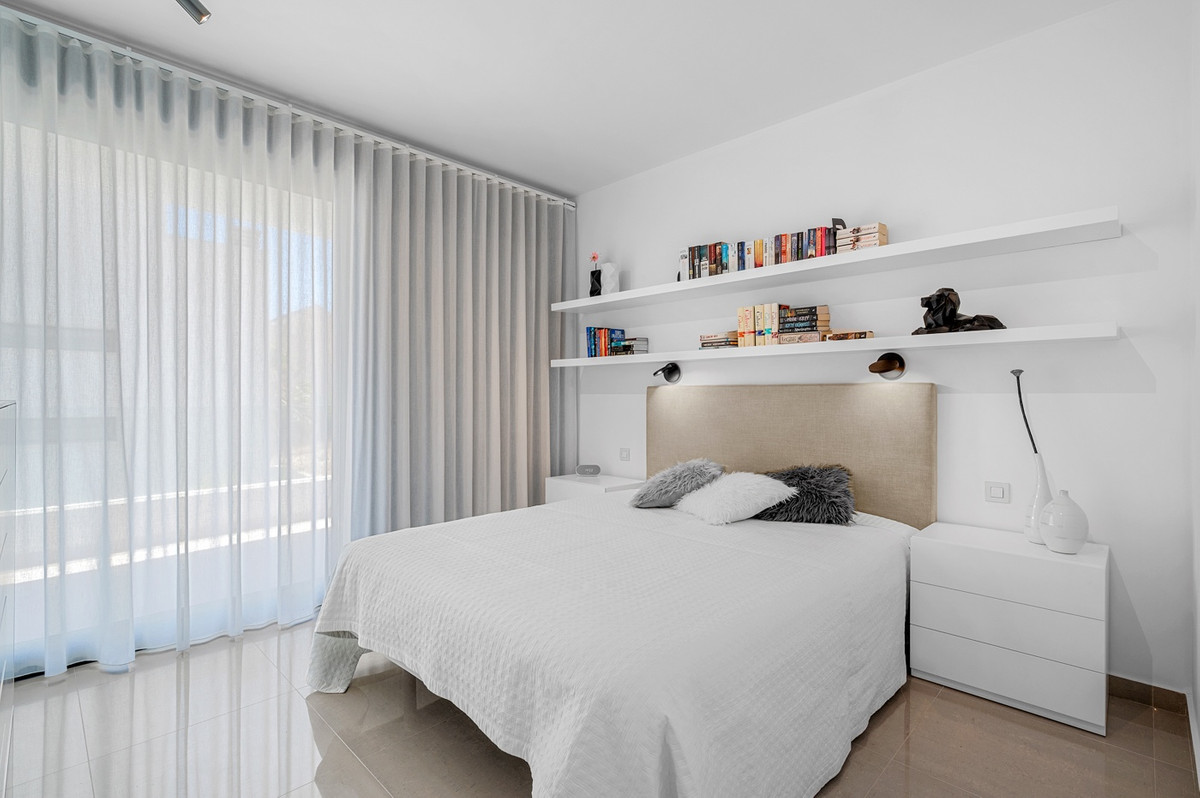 ShowFeedImage House – Detached Villa in Guardamar del Segura