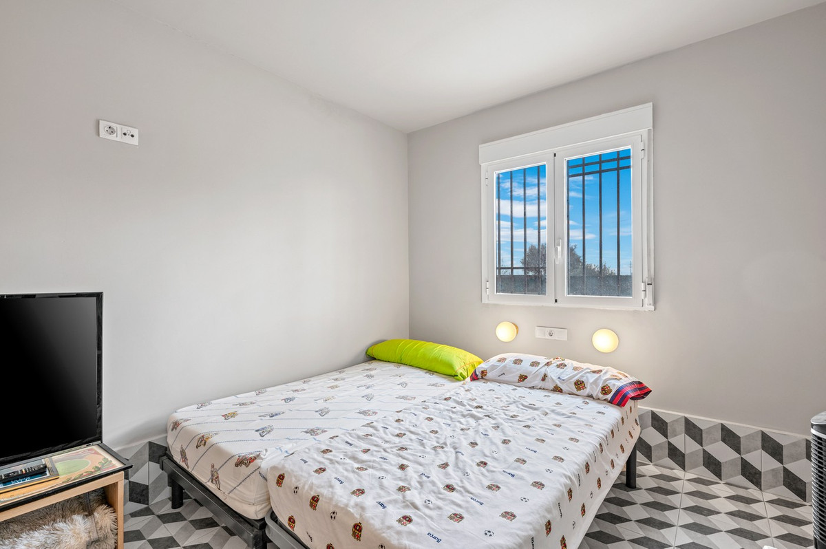 ShowFeedImage House – Townhouse in Elche