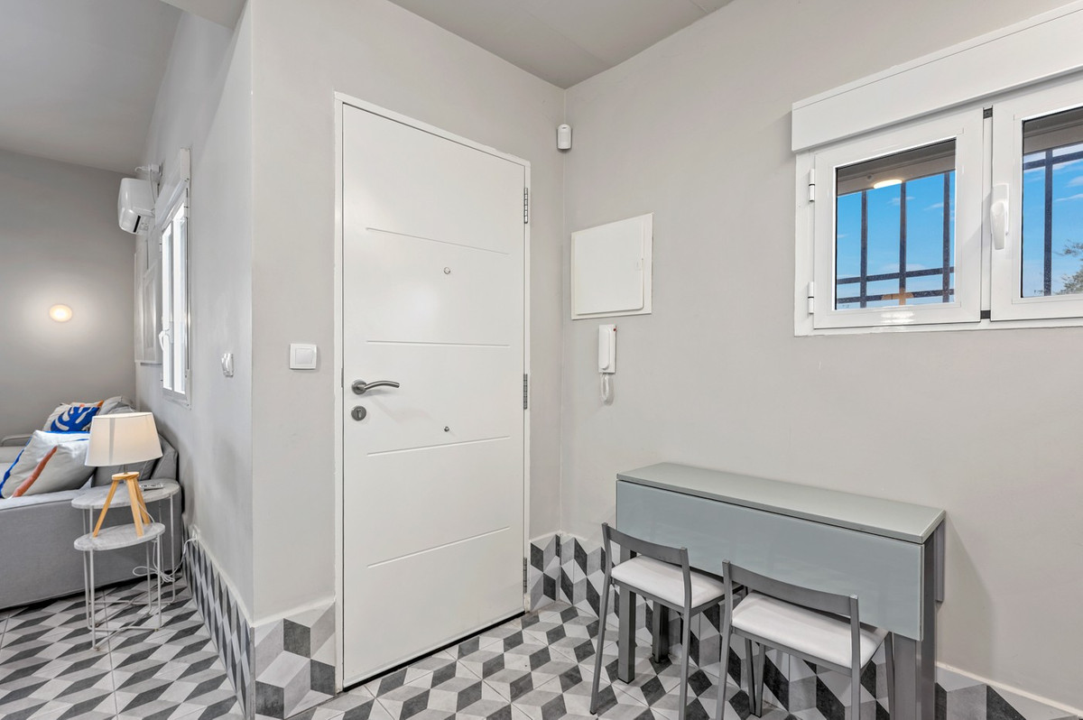 ShowFeedImage House – Townhouse in Elche