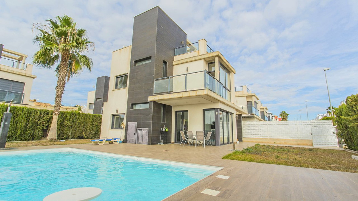 House – Detached Villa in Orihuela
