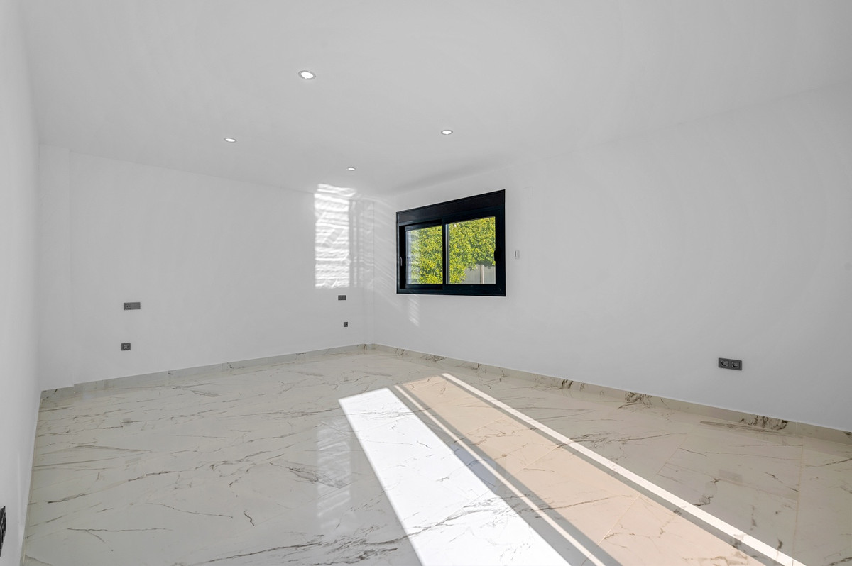 House – Detached Villa in Orihuela