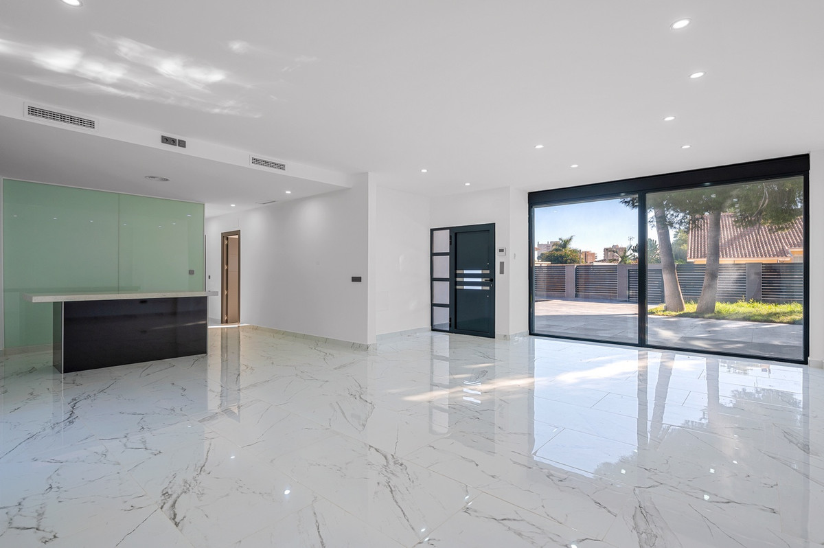 House – Detached Villa in Orihuela
