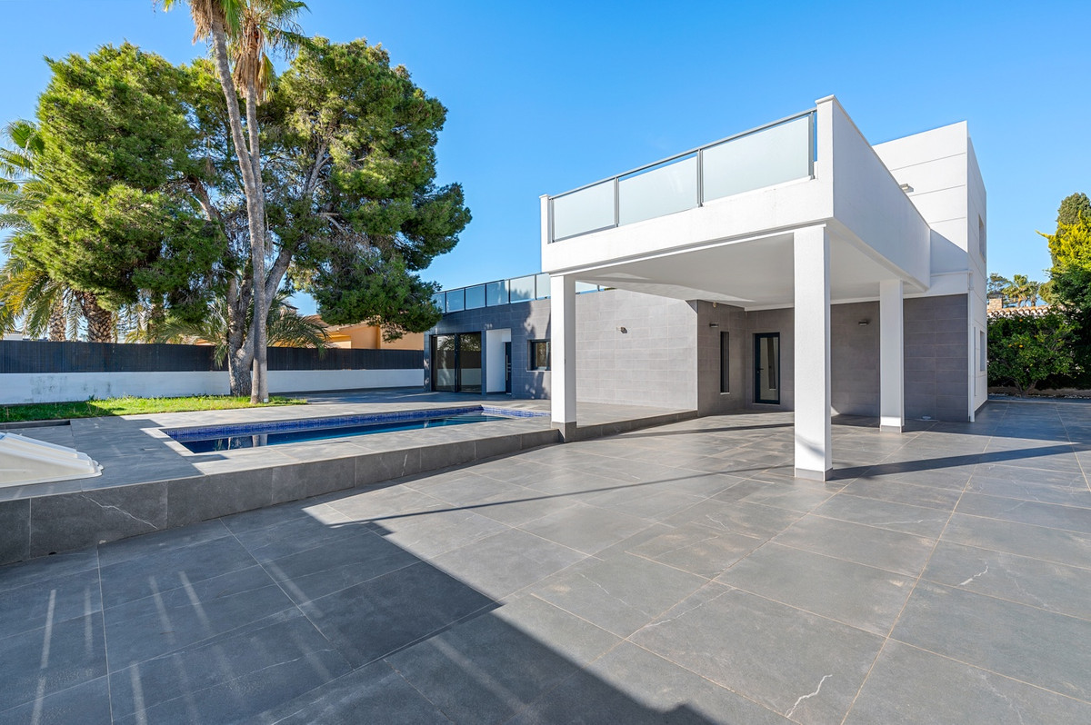 House – Detached Villa in Orihuela