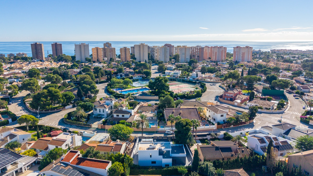House – Detached Villa in Orihuela