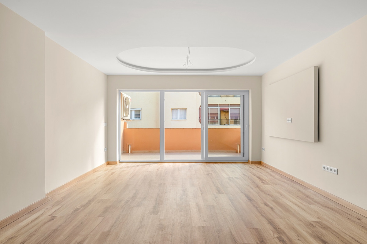 ShowFeedImage Apartment – Middle Floor Apartment in Calpe