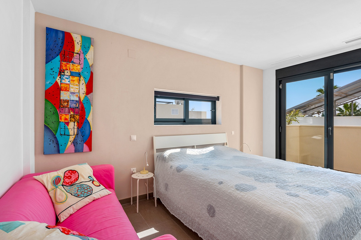 ShowFeedImage House – Detached Villa in Rojales