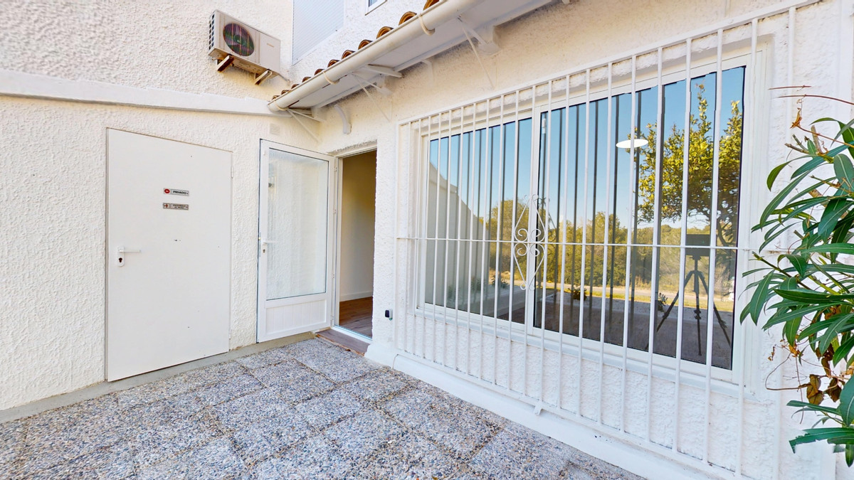 ShowFeedImage House – Bungalow in Orihuela