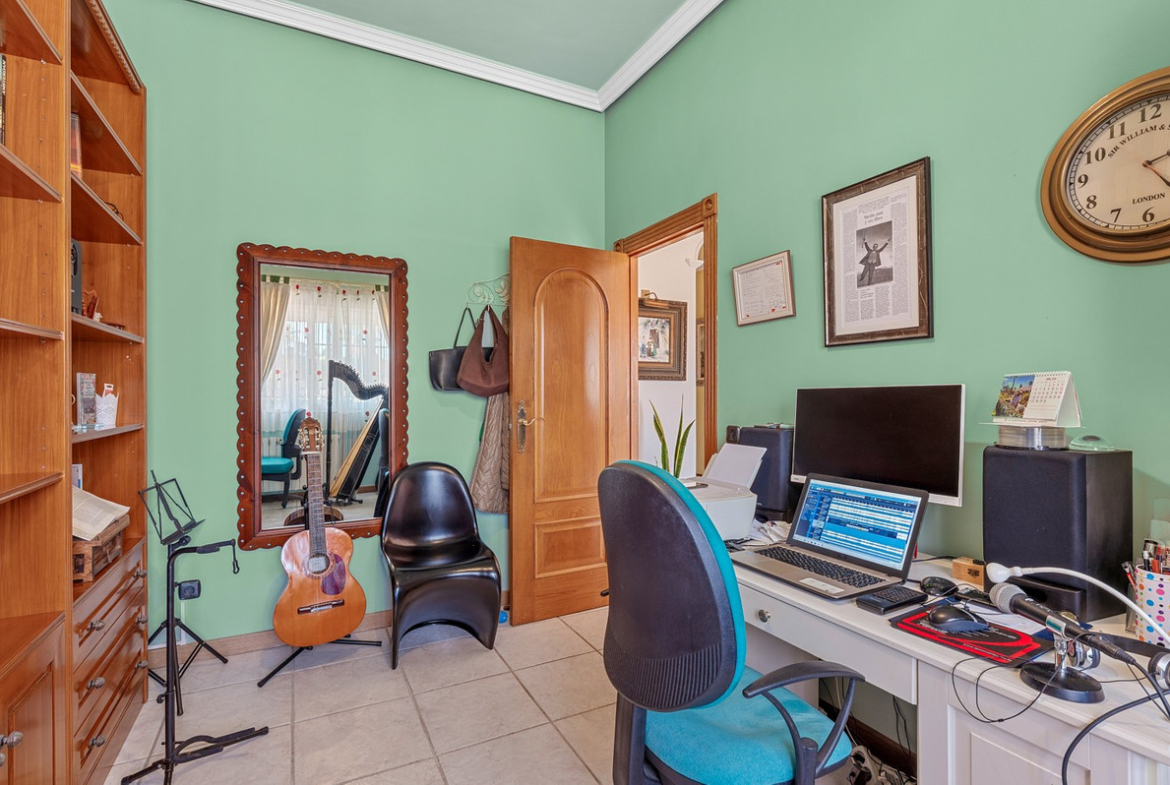 1170