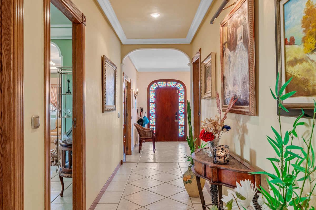 House – Detached Villa in Torrevieja