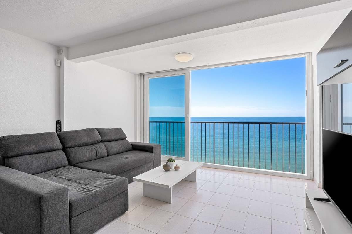 Apartment – Middle Floor Apartment in Santa Pola