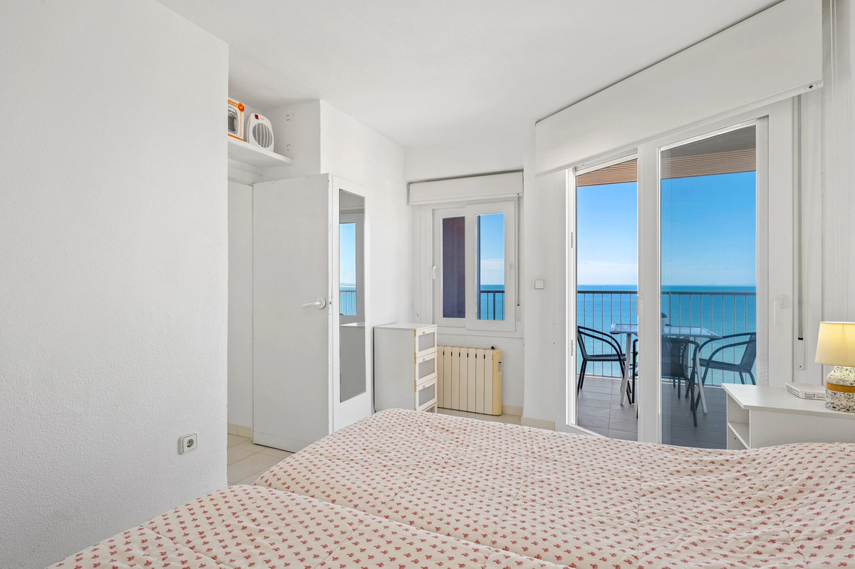 Apartment – Middle Floor Apartment in Santa Pola