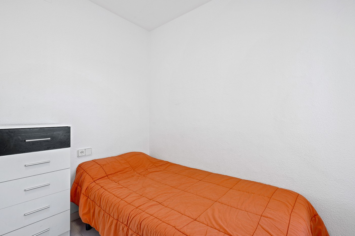 Apartment – Middle Floor Apartment in Santa Pola