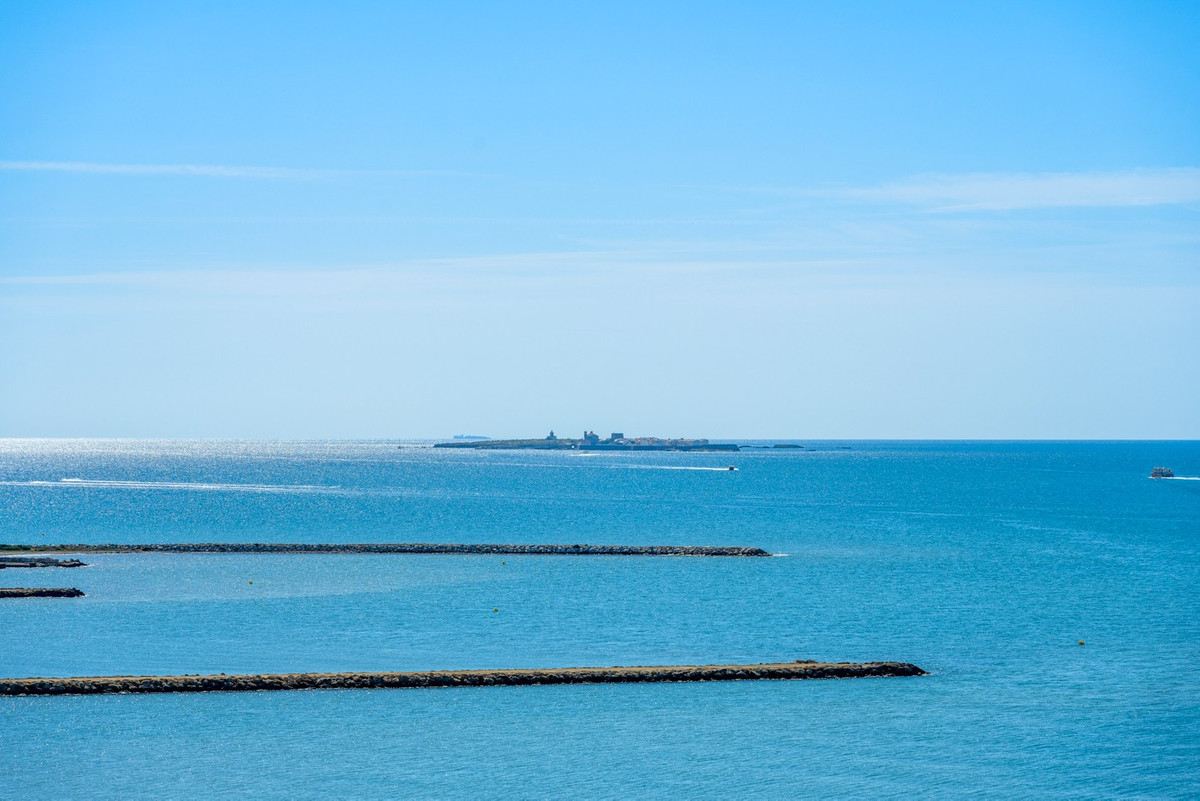 Apartment – Middle Floor Apartment in Santa Pola