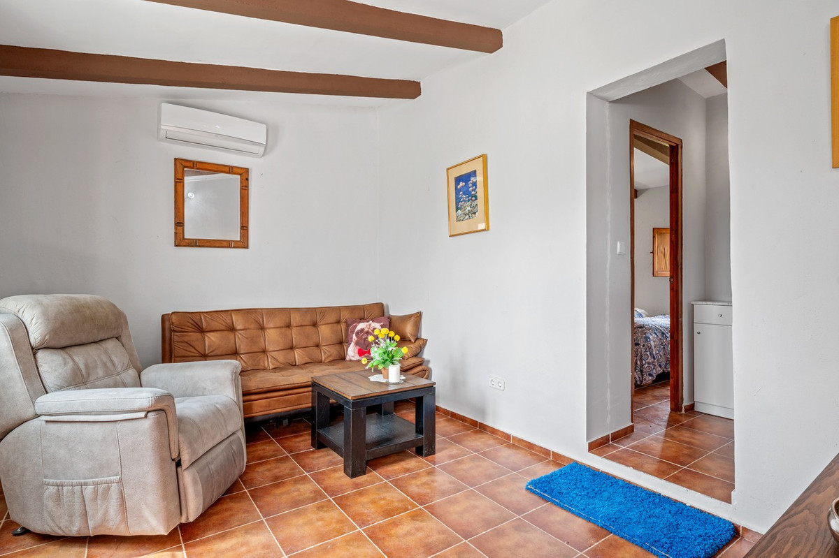 ShowFeedImage House – Finca – Cortijo in La Nucia