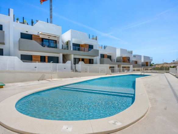 Apartment – Ground Floor Apartment in San Miguel de Salinas
