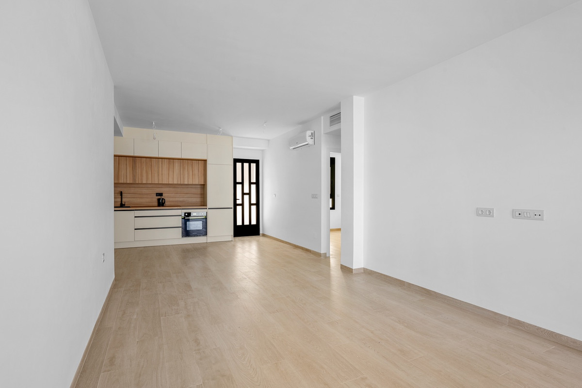 ShowFeedImage Apartment – Ground Floor Apartment in San Miguel de Salinas