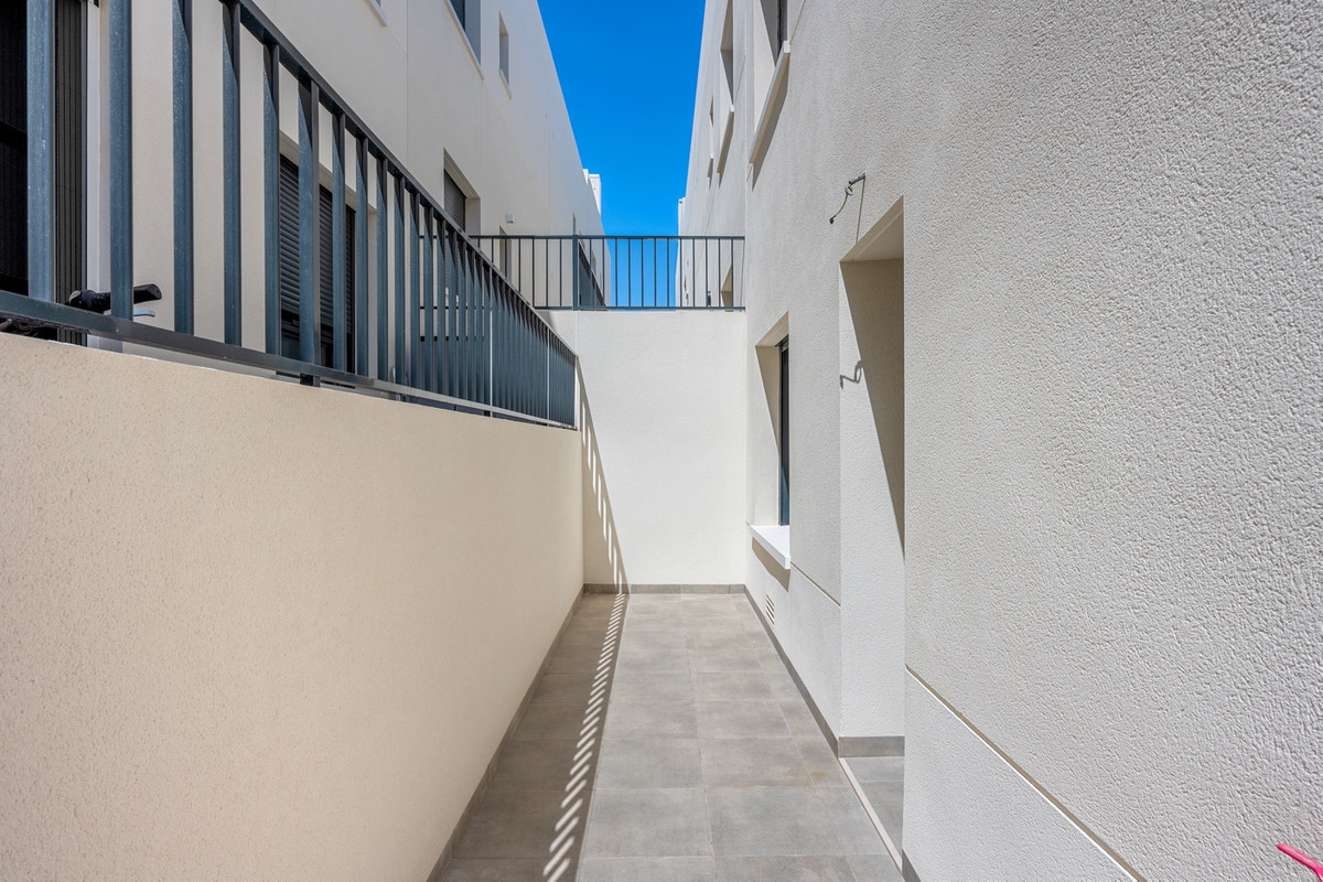 ShowFeedImage Apartment – Ground Floor Apartment in San Miguel de Salinas