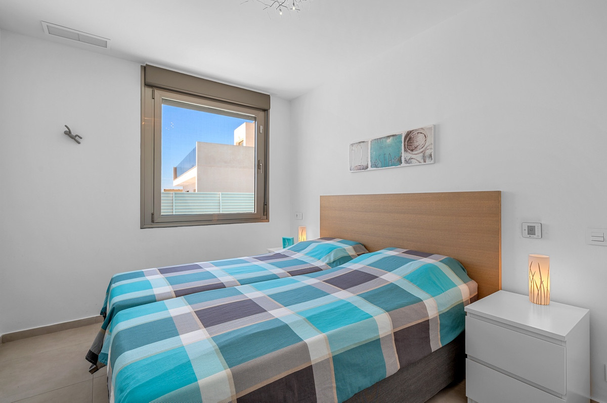ShowFeedImage House – Detached Villa in San Fulgencio