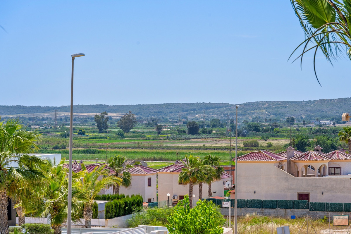 ShowFeedImage House – Detached Villa in San Fulgencio