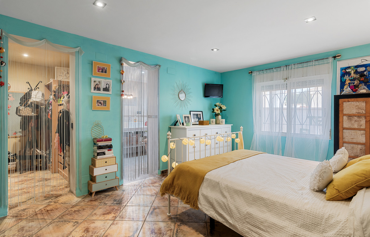 House – Detached Villa in Rojales