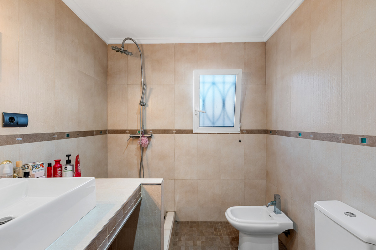 House – Detached Villa in Rojales