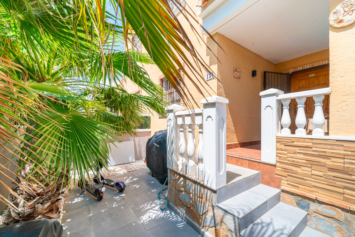 ShowFeedImage House – Quad in Rojales
