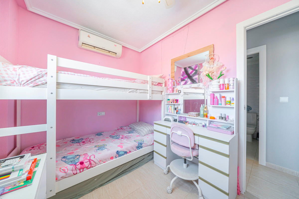 ShowFeedImage House – Quad in Rojales