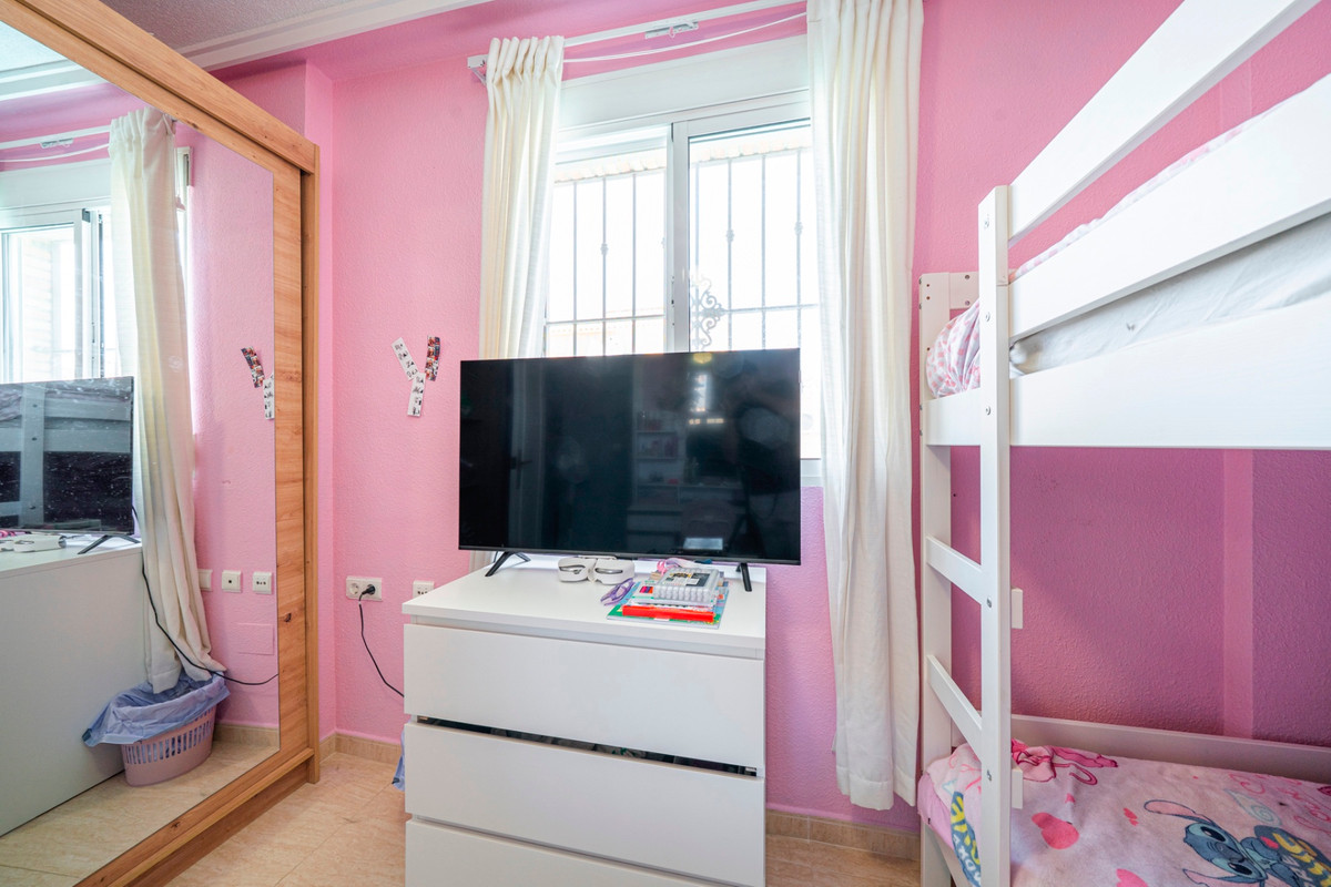 ShowFeedImage House – Quad in Rojales