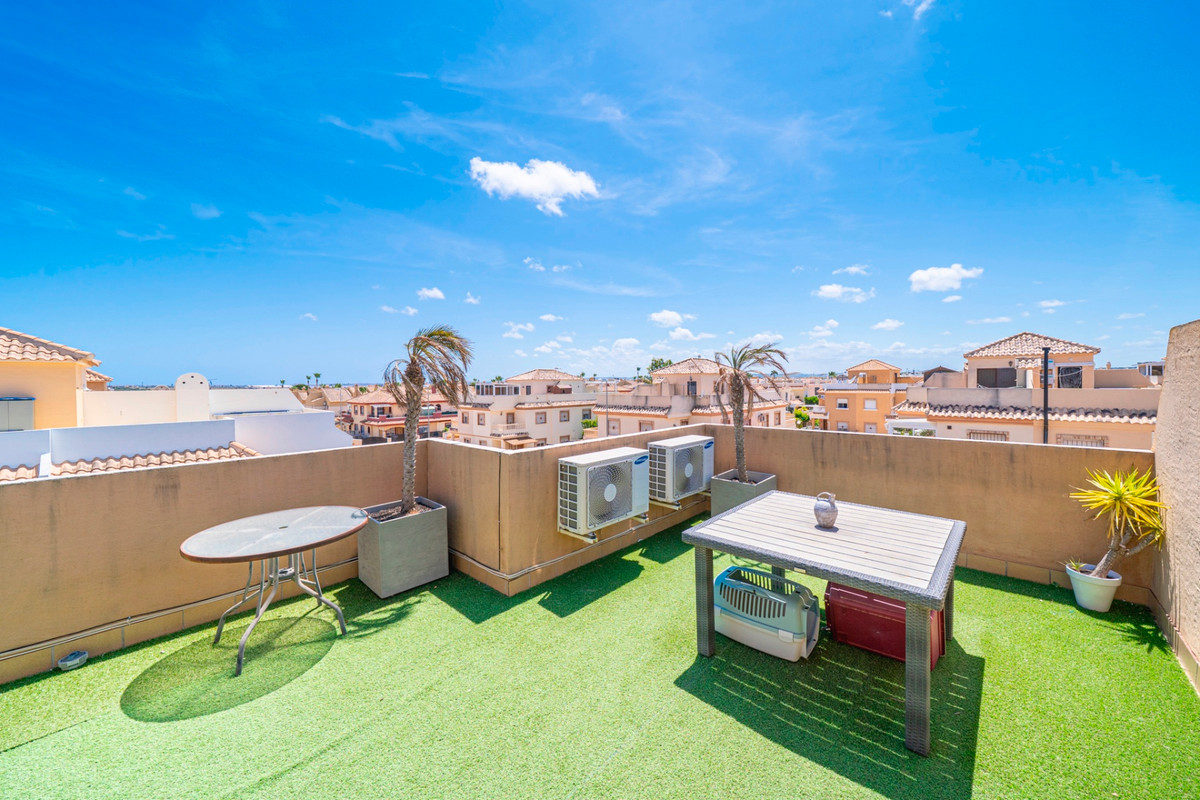 ShowFeedImage House – Quad in Rojales
