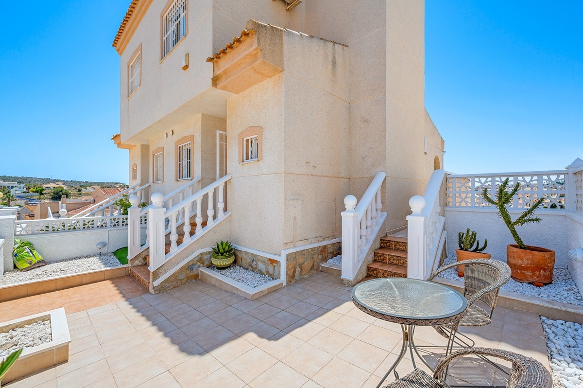 ShowFeedImage House – Semi-Detached House in Rojales