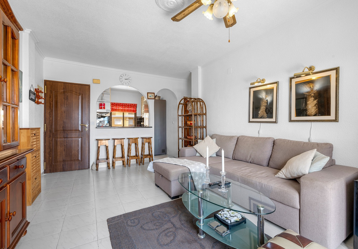 ShowFeedImage Apartment – Top Floor Apartment in Torrevieja