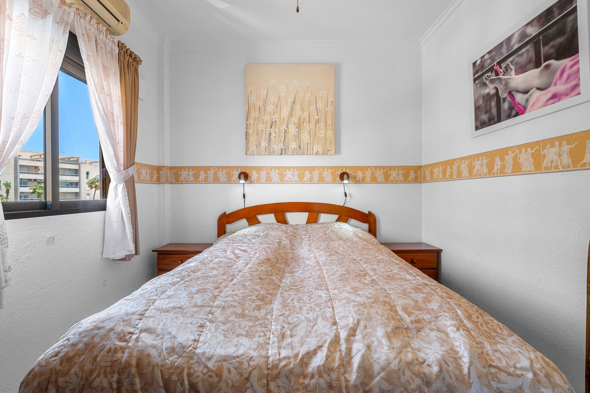 ShowFeedImage Apartment – Top Floor Apartment in Torrevieja