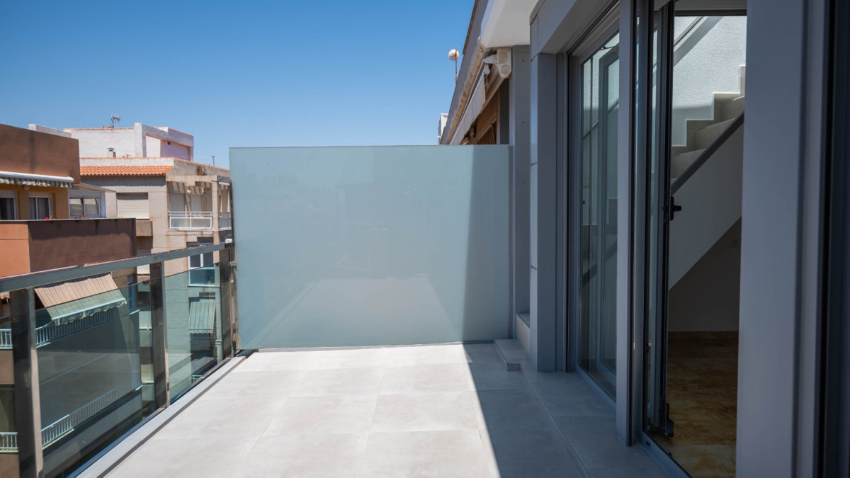 ShowFeedImage Apartment – Penthouse in Torrevieja