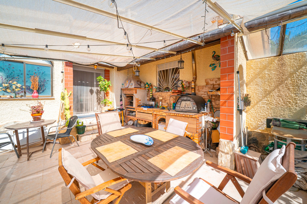 ShowFeedImage House – Detached Villa in Rojales