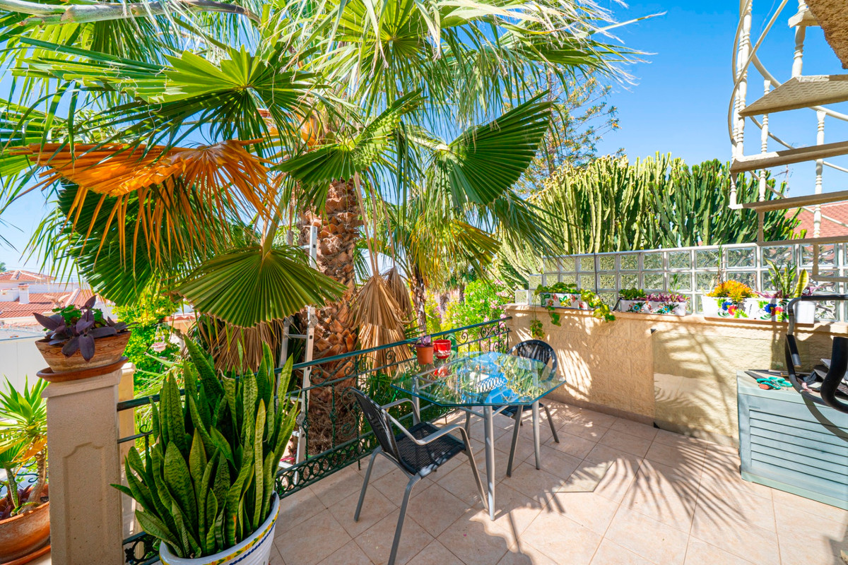 ShowFeedImage House – Detached Villa in Rojales